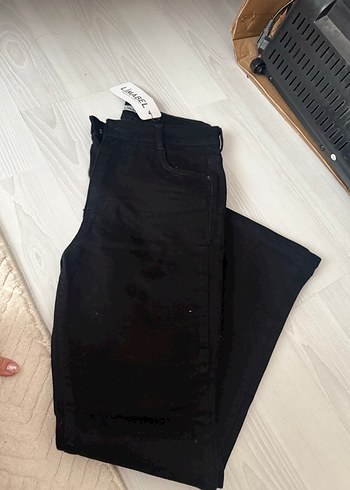 Siyah Kadın Uzun Kumaş Pantolon - Görsel 4