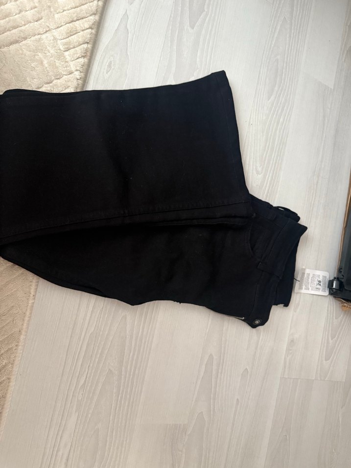 Siyah Kadın Uzun Kumaş Pantolon - Görsel 3