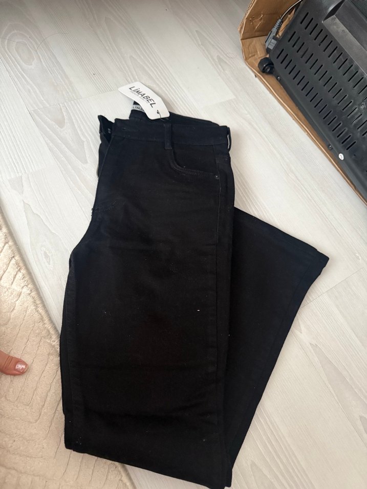 Siyah Kadın Uzun Kumaş Pantolon - Görsel 4