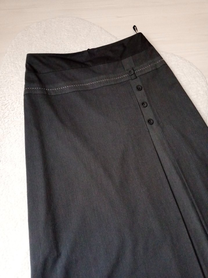 Düğmeli Siyah Uzun Kadın Etek - Görsel 2