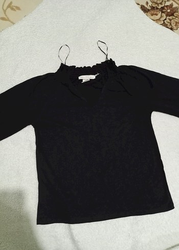 Siyah V Yaka Fırfırlı Uzun Kollu Bluz - Görsel 2