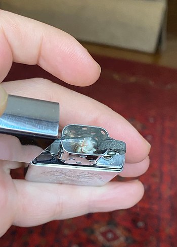 Zippo öGürlğk anıtı 100 yıl antika - Görsel 6