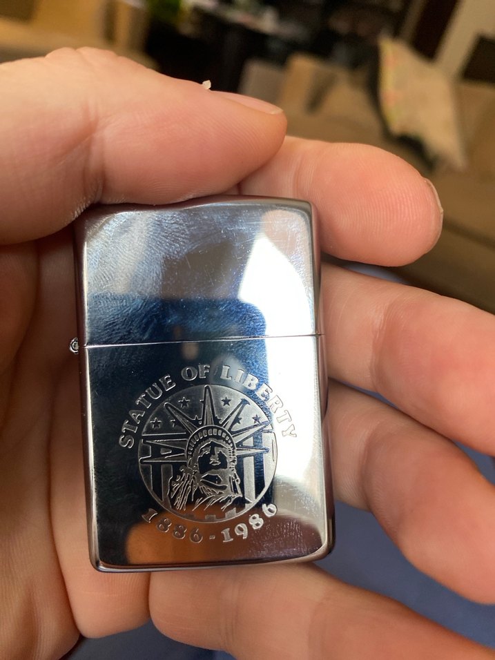 Zippo öGürlğk anıtı 100 yıl antika - Görsel 2