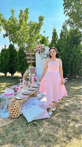 Pembe elbise - Görsel 3