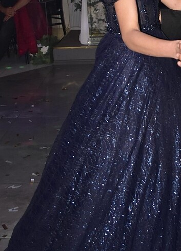 s Beden Gece mavisi renginde nişanlık temiz 1 defa giyilmiştir deformu y