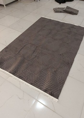 Gri Modern Geometrik Desenli Halı - Görsel 2