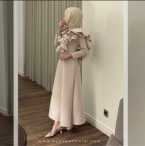 Eva Official