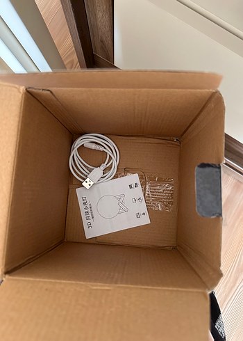 Ikea Ahşap Standlı Beyaz Ay Lambası