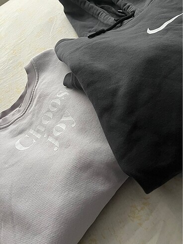 2 adet sweat mor mavi gri Nike L beden