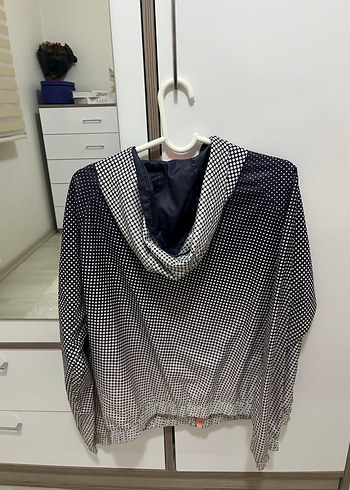 Kadın Çok Renkli Baskılı Midi Yağmurluk - Görsel 2