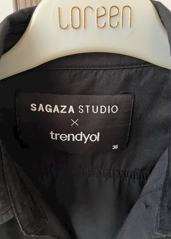 Siyah Düğmeli Kadın Uzun Kollu Gömlek - Görsel 5