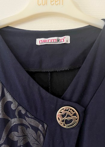 Düğmeli Siyah Uzun Gotik Elbise - Görsel 3