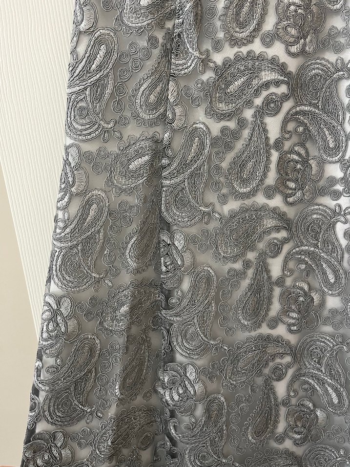 Gri Nakışlı Uzun Kadın Takım - Görsel 3