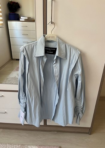 Düğmeli Mavi Kadın Keten Gömlek - Görsel 2