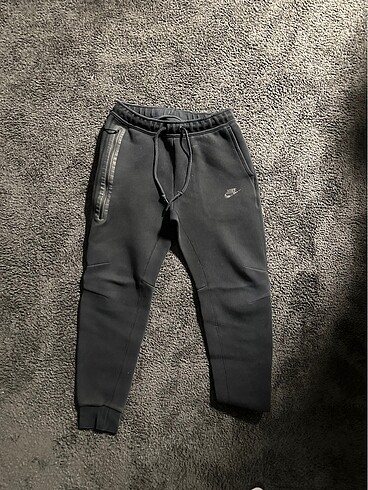 Nike Tech Fleece