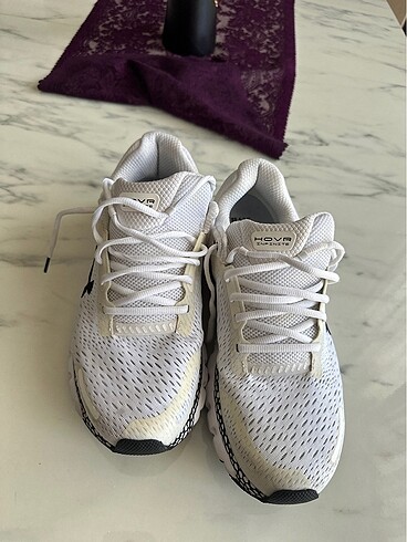 Under armour hobr ınfınıte 43 numara