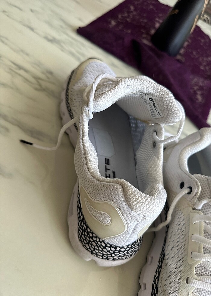 Under armour hobr ınfınıte 43 numara - Görsel 3