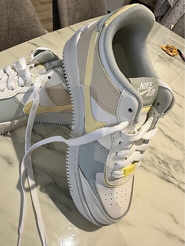 37,5 Beden Nike air force1 37.5 numara