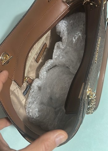 Michael Kors Zincir Detaylı Kahverengi Deri Kadın Çanta - Görsel 2