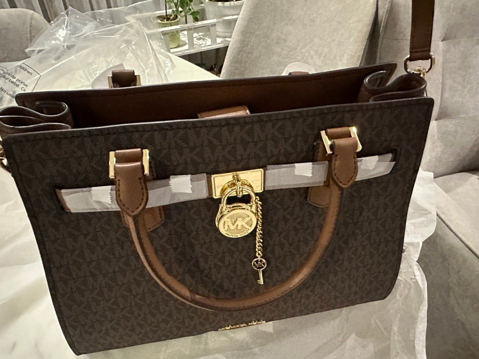 Michael Kors Kemerli Deri Kadın Çantası - Görsel 3