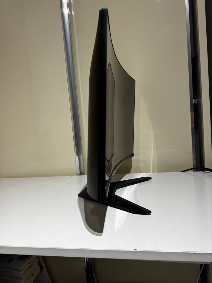 MSI,280hz,27inç,0.5ms - Görsel 4