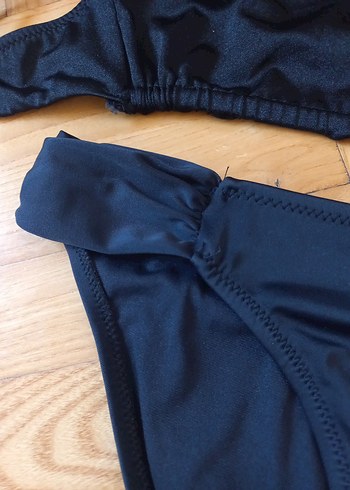 38 Beden Siyah Strappy Bikini Takımı