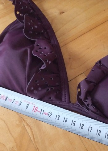 Mor Fırfırlı Strappy Bikini Üstü - Görsel 8