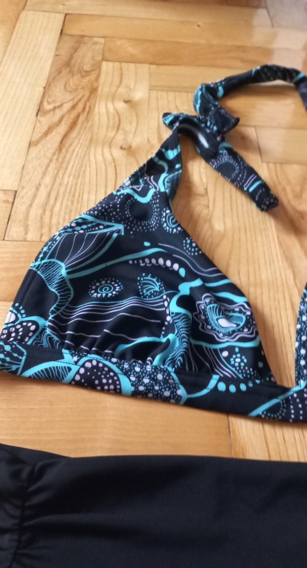 Mavi Desenli ve Siyah Mini Bikini Takımı - Görsel 3