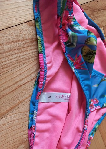 38 Beden Kadın Renkli Bohem Desenli Bikini Altları