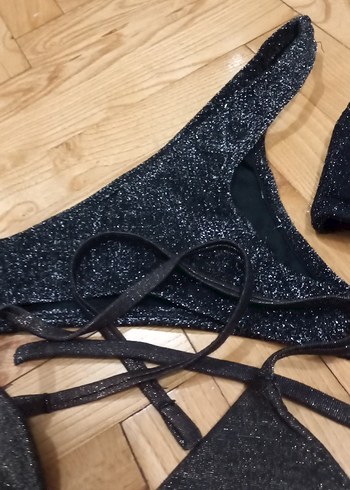 Penti Püsküllü Siyah Mini Bikini
