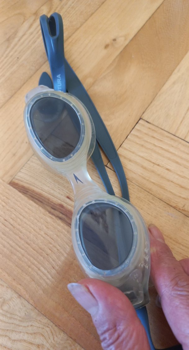 Mavi Kayışlı Minimalist Yüzücü Gözlüğü - Görsel 4