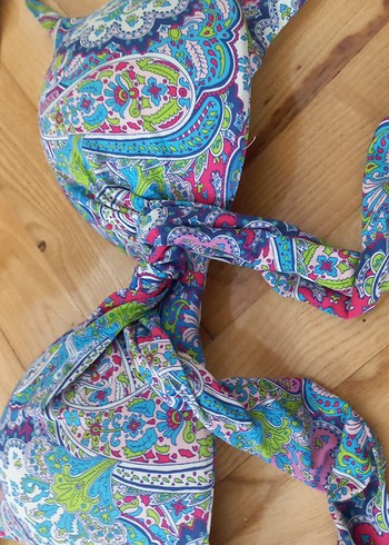 Renkli Bohem Tarzı Bağlamalı Bikini Üstleri - Görsel 2