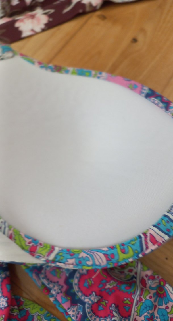 Renkli Bohem Tarzı Bağlamalı Bikini Üstleri - Görsel 4