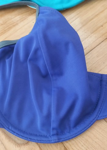 Kadın Mavi Parlak Askılı Bikini Üstü - Görsel 3