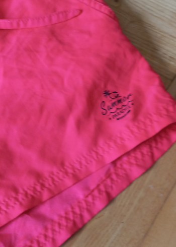 Parlak Pembe Mini Hamile Şortu - Görsel 2