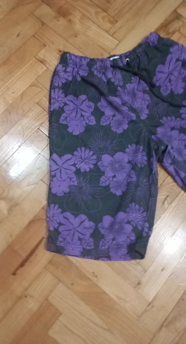 Mor Batik Desenli Erkek Mayo Şortu - Görsel 2