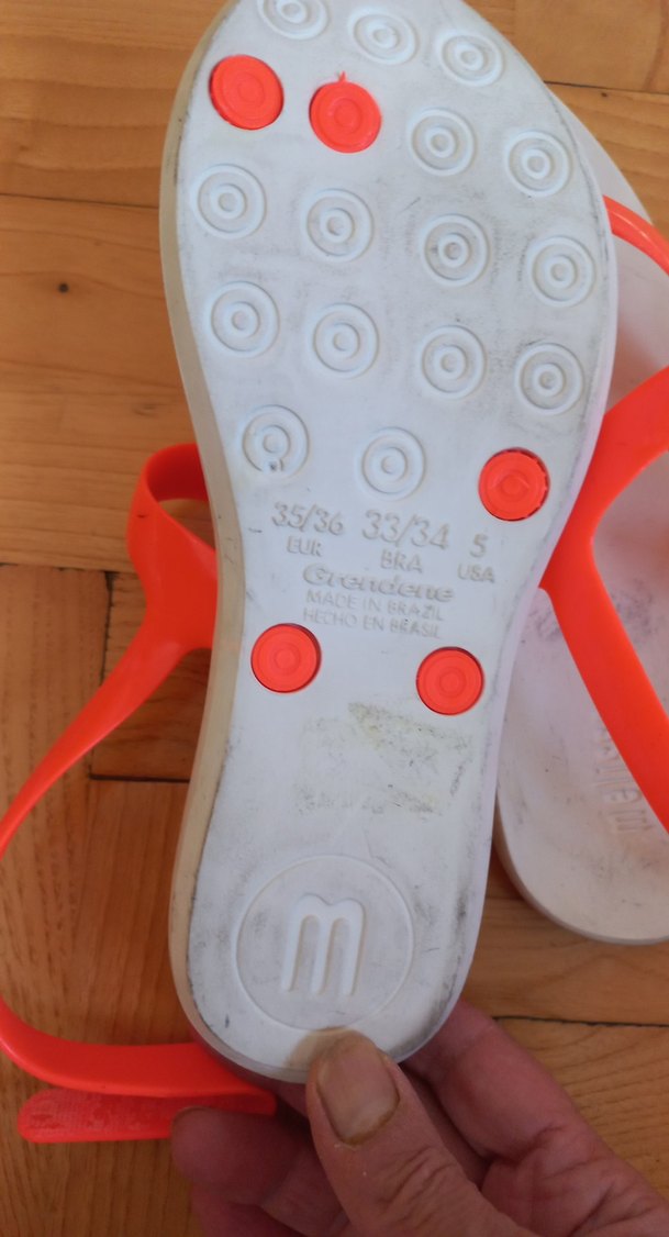 Beyaz Tabanlı Turuncu Bantlı Kadın Sandalet - Görsel 3