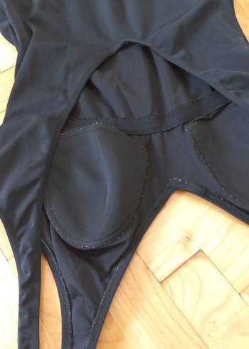 Siyah İnce Askılı Kadın Mayo - Görsel 4