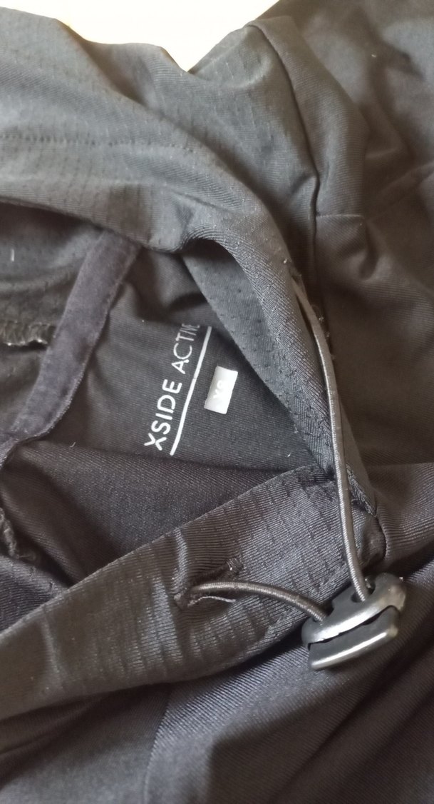 Siyah Kapüşonlu V Yaka Erkek Tişört - Görsel 4