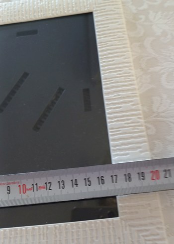 Beden Dokulu Desenli Çerçeve