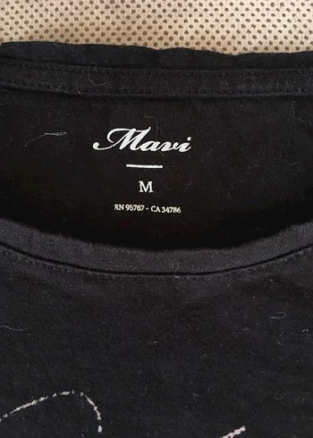 Siyah Baskılı Tişörtü - Görsel 2