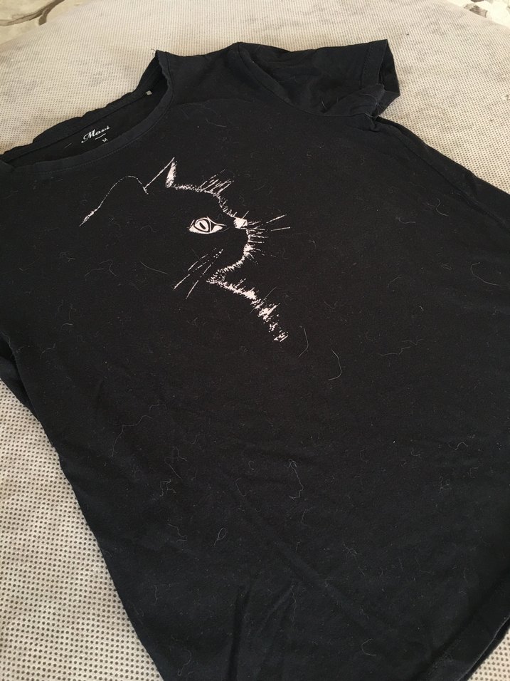 Siyah Baskılı Tişörtü - Görsel 3