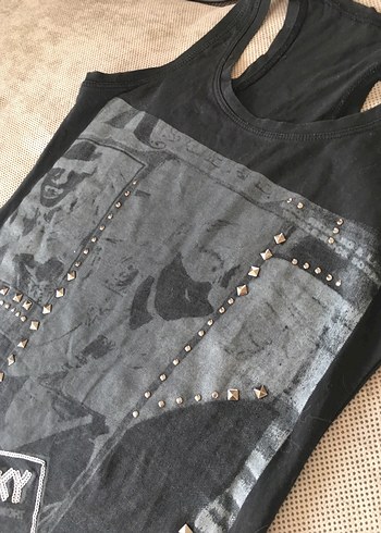 Payetli Baskılı Gri Rock Punk Straplez Kadın Atlet - Görsel 4