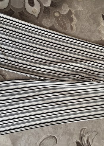 Gri Çizgili Pilili Kadın Kumaş Pantolon - Görsel 4