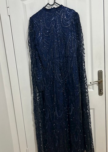 Uzun Kollu Lacivert Boncuk İşlemeli Abiye Elbise - Görsel 5