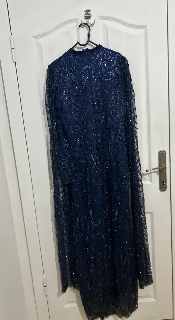 Uzun Kollu Lacivert Boncuk İşlemeli Abiye Elbise - Görsel 5