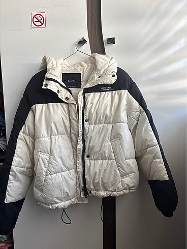 Bershka bershka beyaz mont