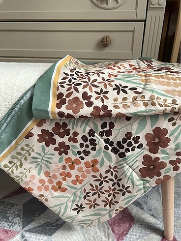 Armine Şal - Görsel 4