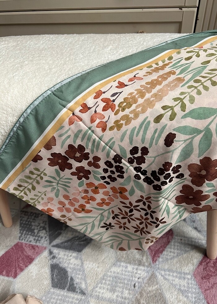 Armine Şal - Görsel 2