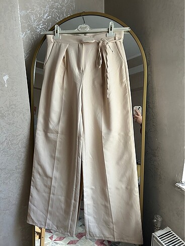 STRADİVARİUS PANTOLON